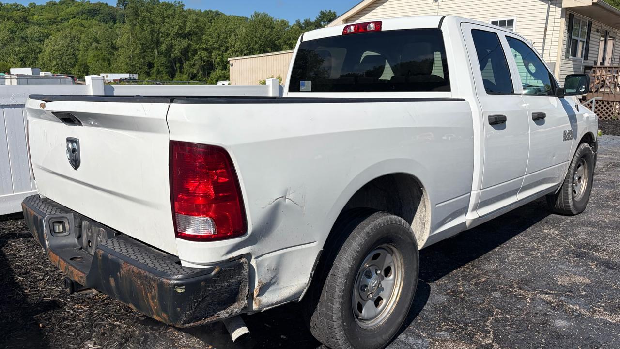 RAM 1500 Tradesman 4x2 Quad Cab 6'4" Box 2018
