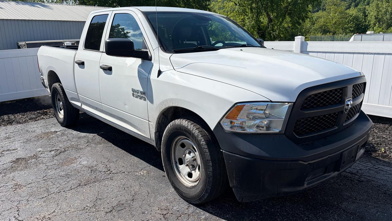 RAM 1500 Tradesman 4x2 Quad Cab 6'4" Box 2018
