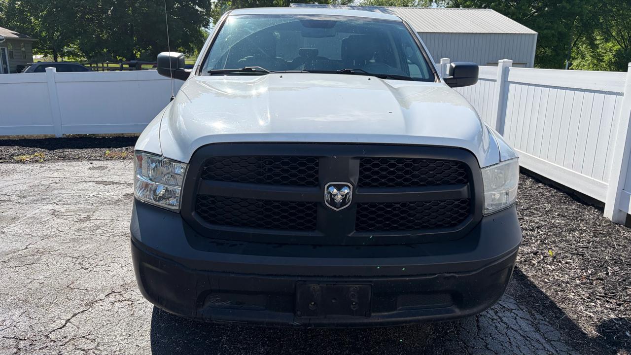 RAM 1500 Tradesman 4x2 Quad Cab 6'4" Box 2018