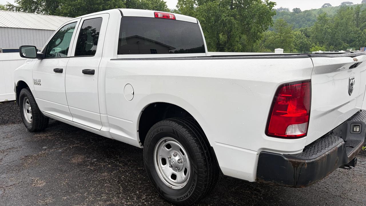 RAM 1500 Tradesman 4x2 Quad Cab 6'4" Box 2018