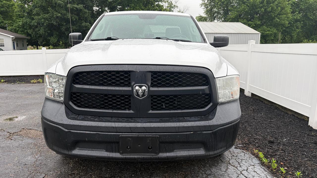RAM 1500 Tradesman 4x2 Quad Cab 6'4" Box 2018
