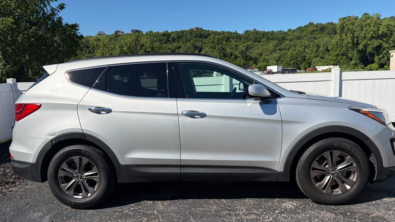 Hyundai Santa Fe FWD 4dr Sport 2013