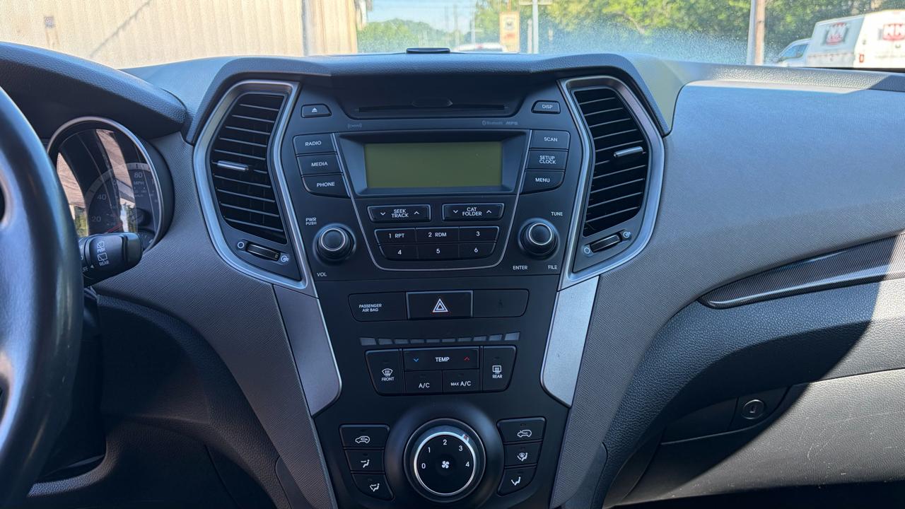 Hyundai Santa Fe FWD 4dr Sport 2013