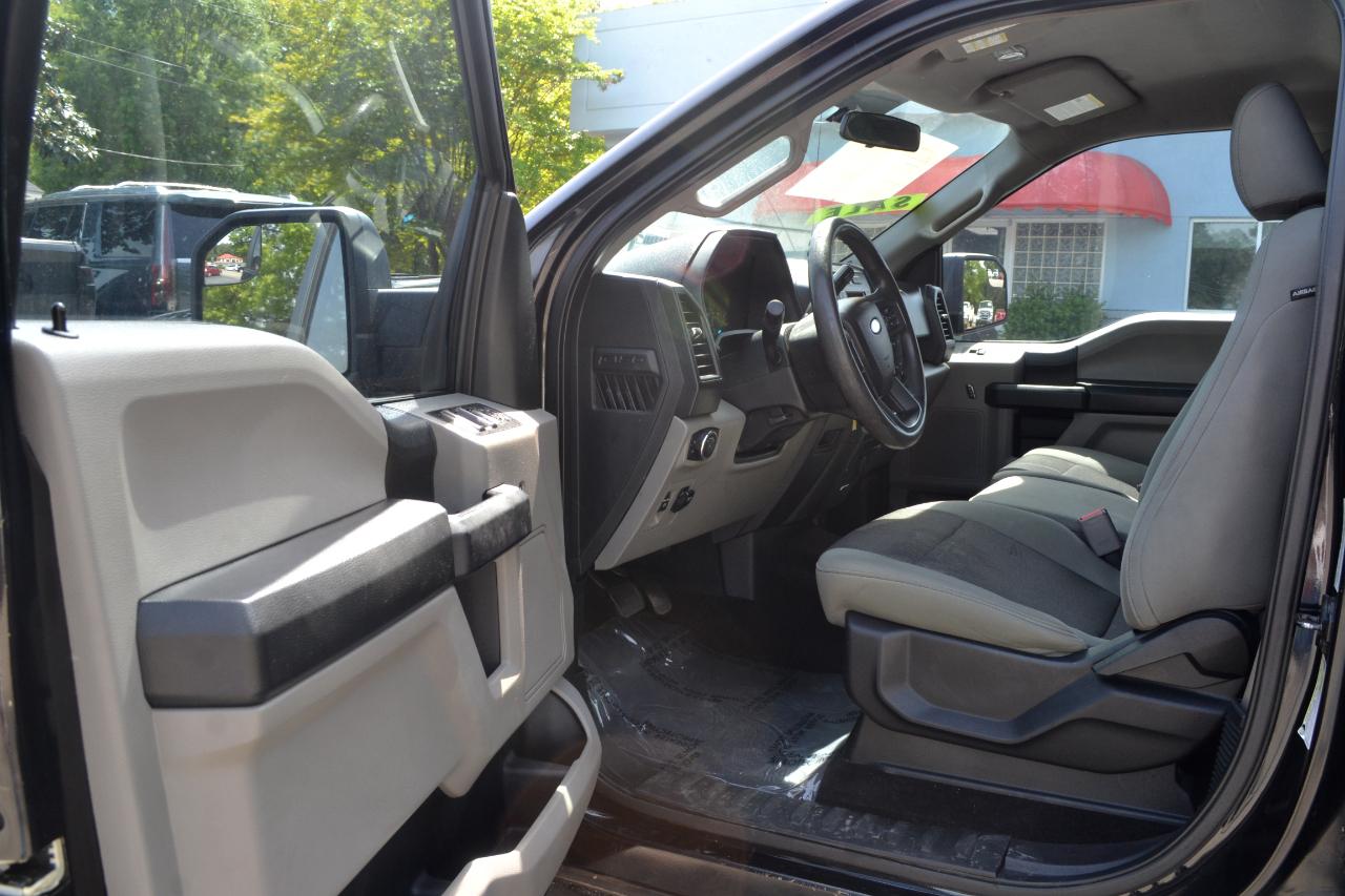 Ford F-150 XL SuperCrew 5.5-ft. Bed 2WD 2016