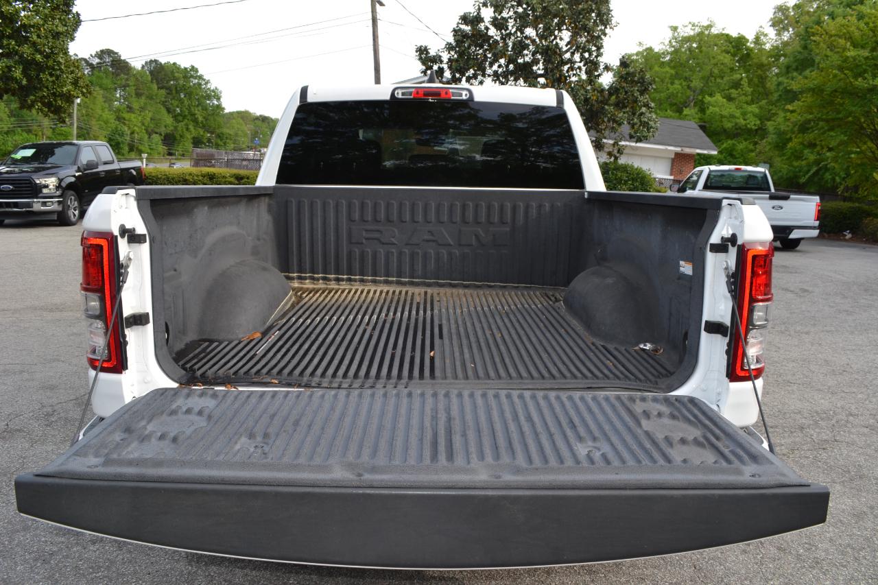 RAM 1500 Big Horn Crew Cab SWB 2WD 2020