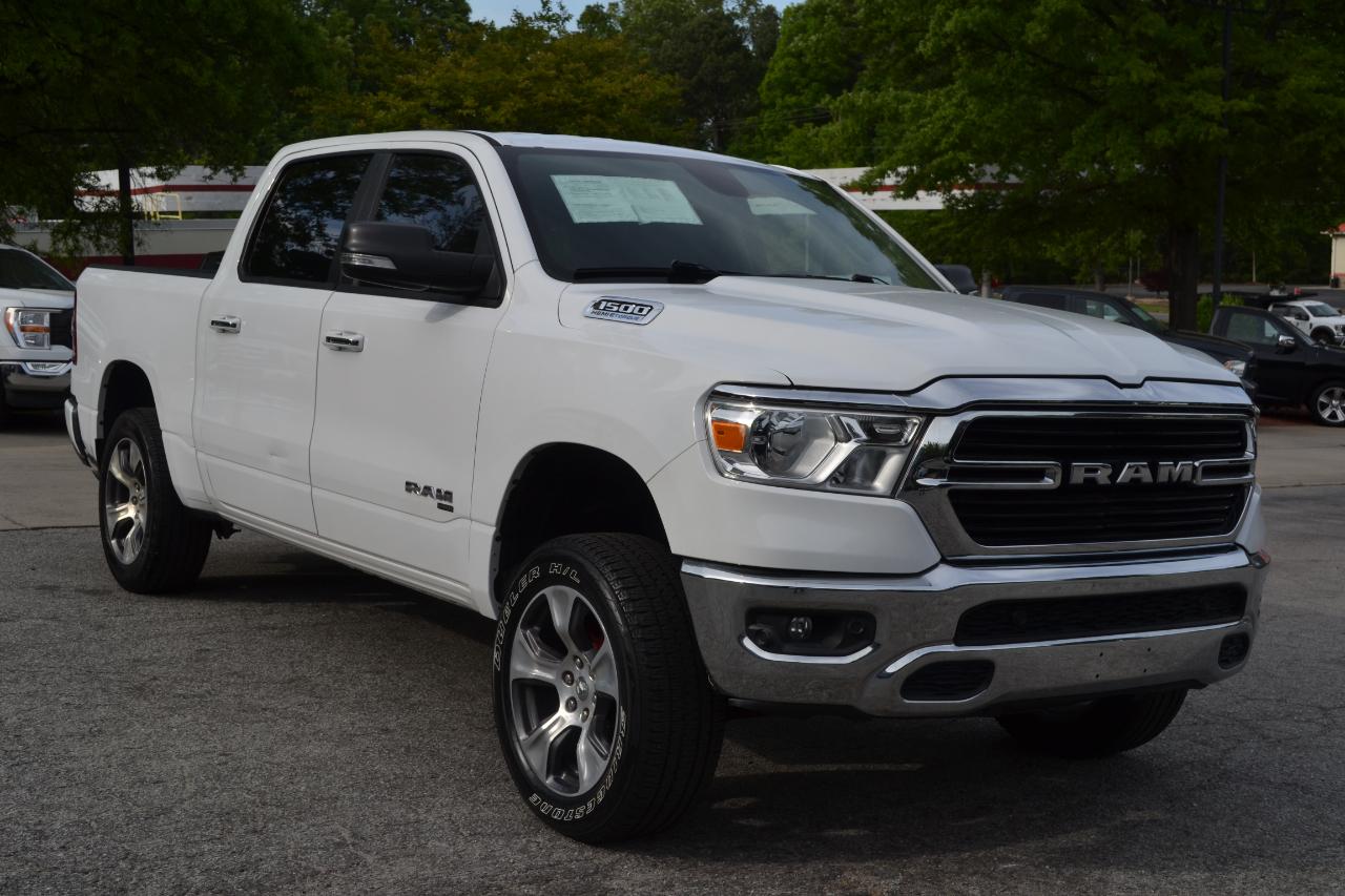 RAM 1500 Big Horn Crew Cab SWB 2WD 2020