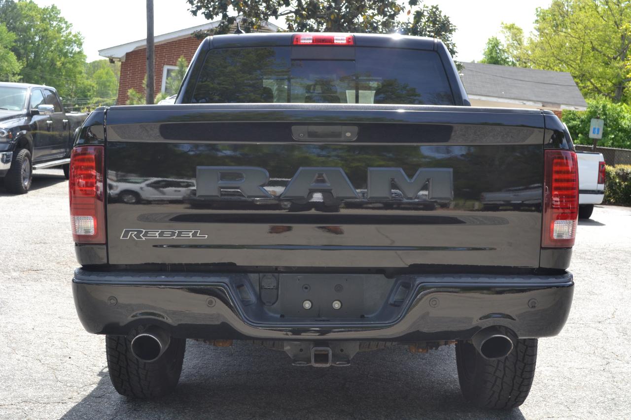 RAM 1500 Rebel Crew Cab SWB 2WD 2017