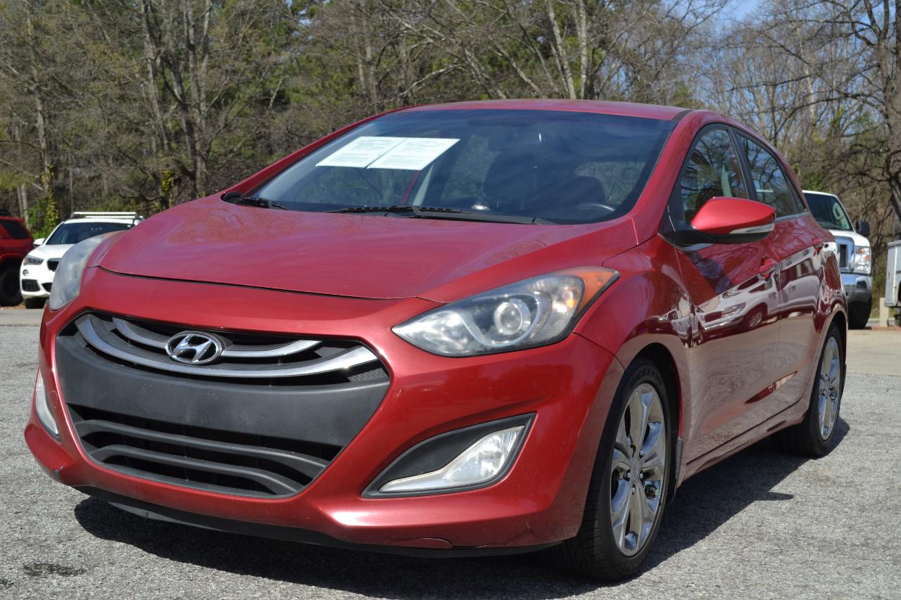 Hyundai Elantra SE 6AT 2016