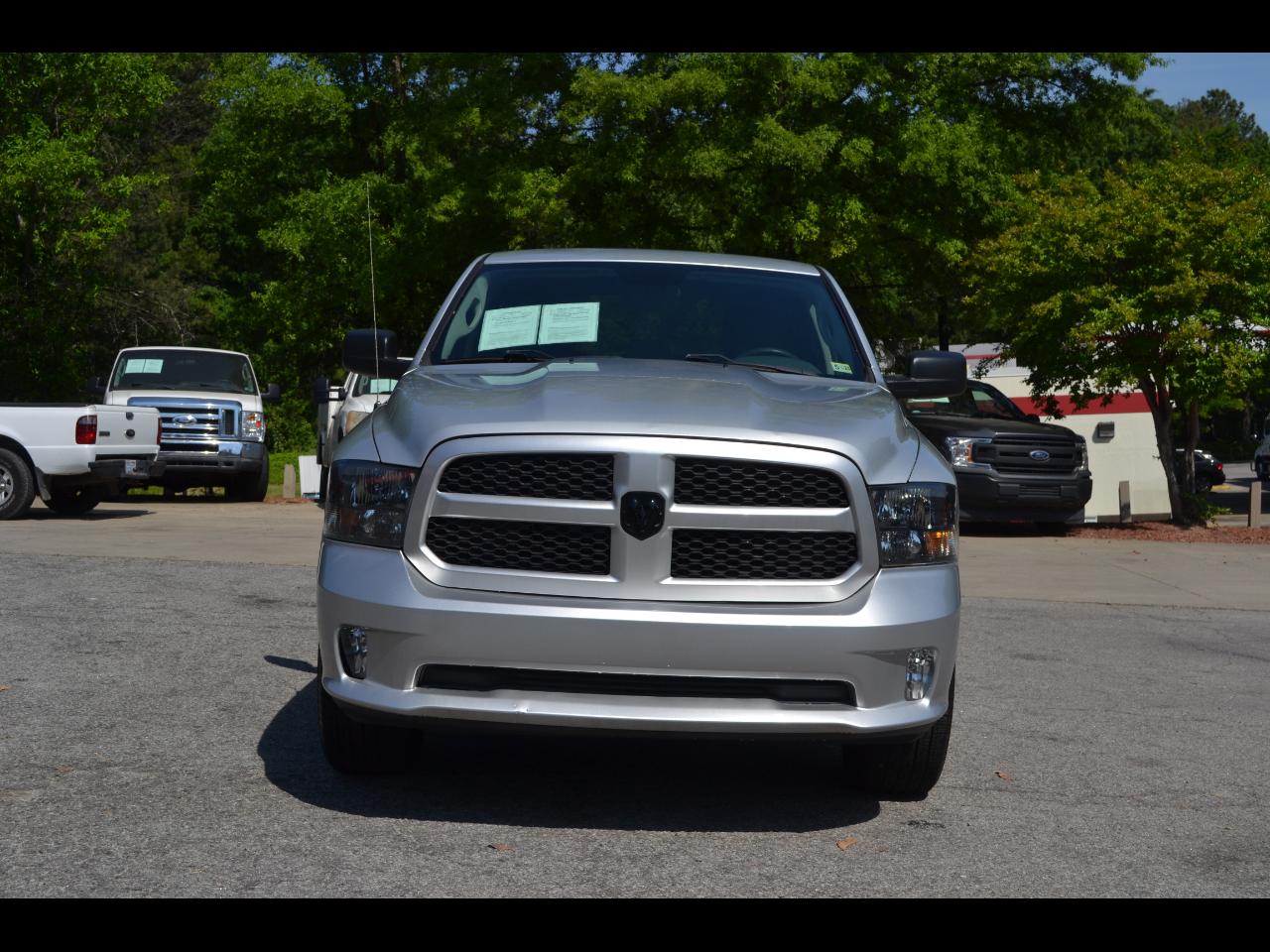 2019 RAM 1500 Classic Express 4x4 Quad Cab 6'4's photo