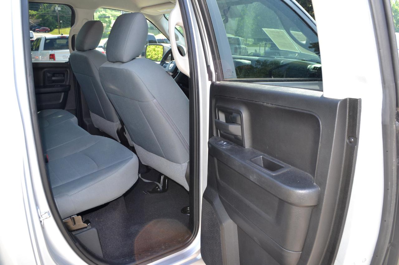 RAM 1500 Classic Tradesman Quad Cab 4WD 2019