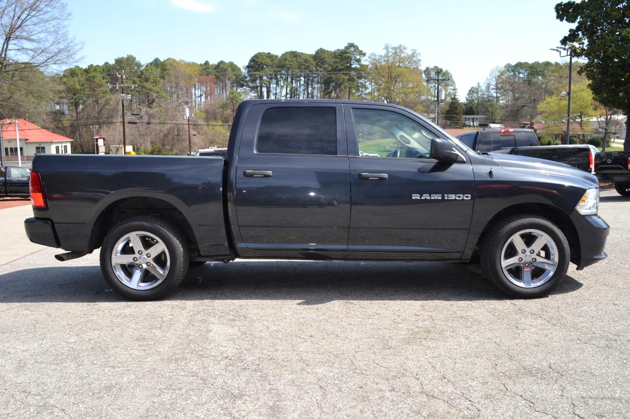 RAM 1500 Tradesman Crew Cab SWB 2WD 2018