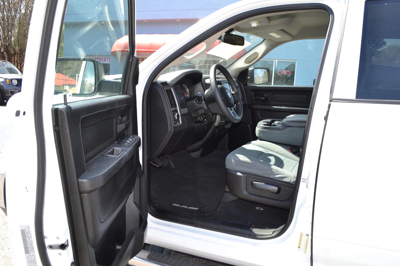 RAM 1500 Classic Tradesman Quad Cab 2WD 2019