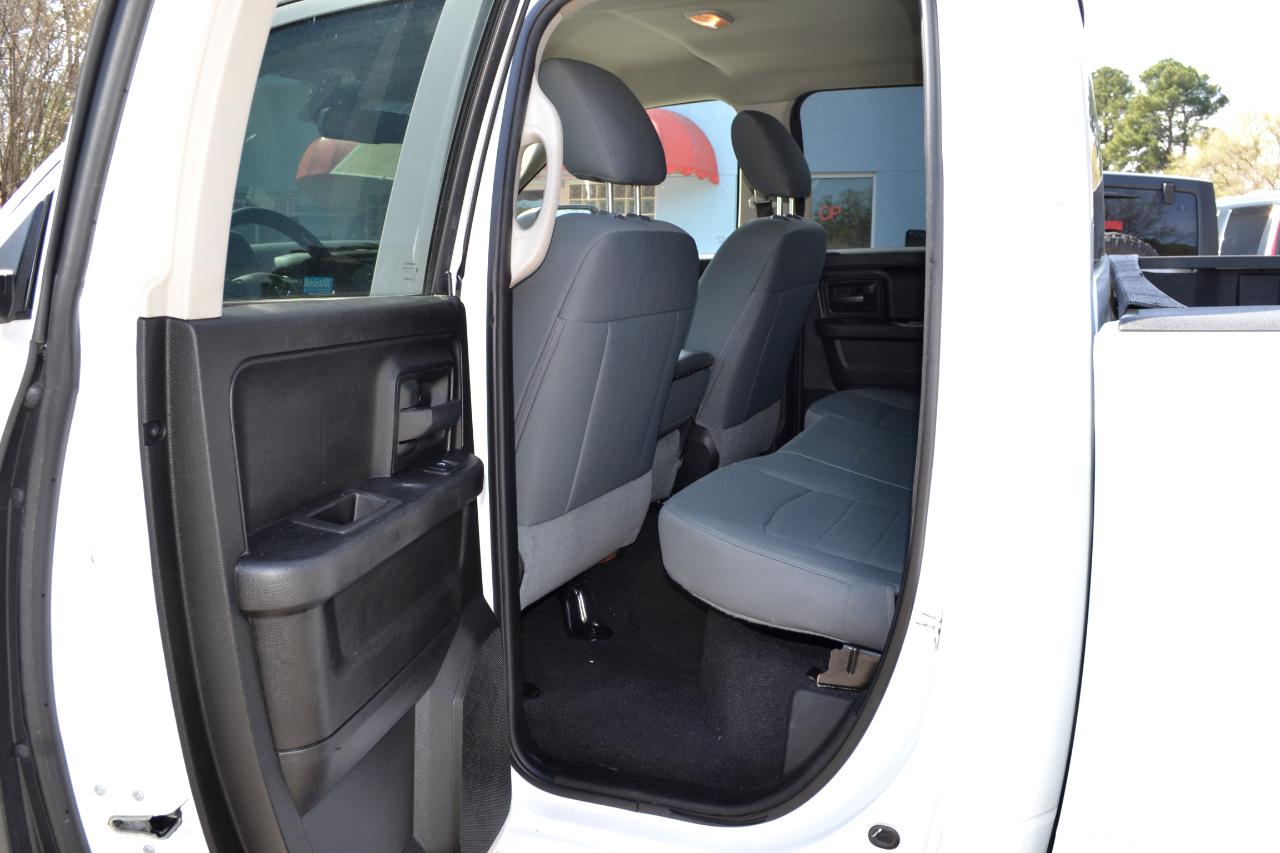 RAM 1500 Classic Tradesman Quad Cab 2WD 2019