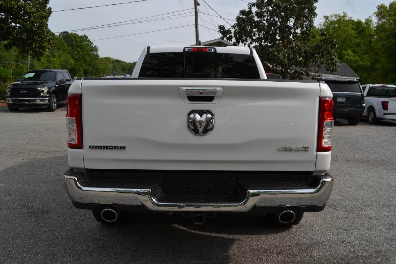 RAM 1500 Big Horn Quad Cab 4WD 2020