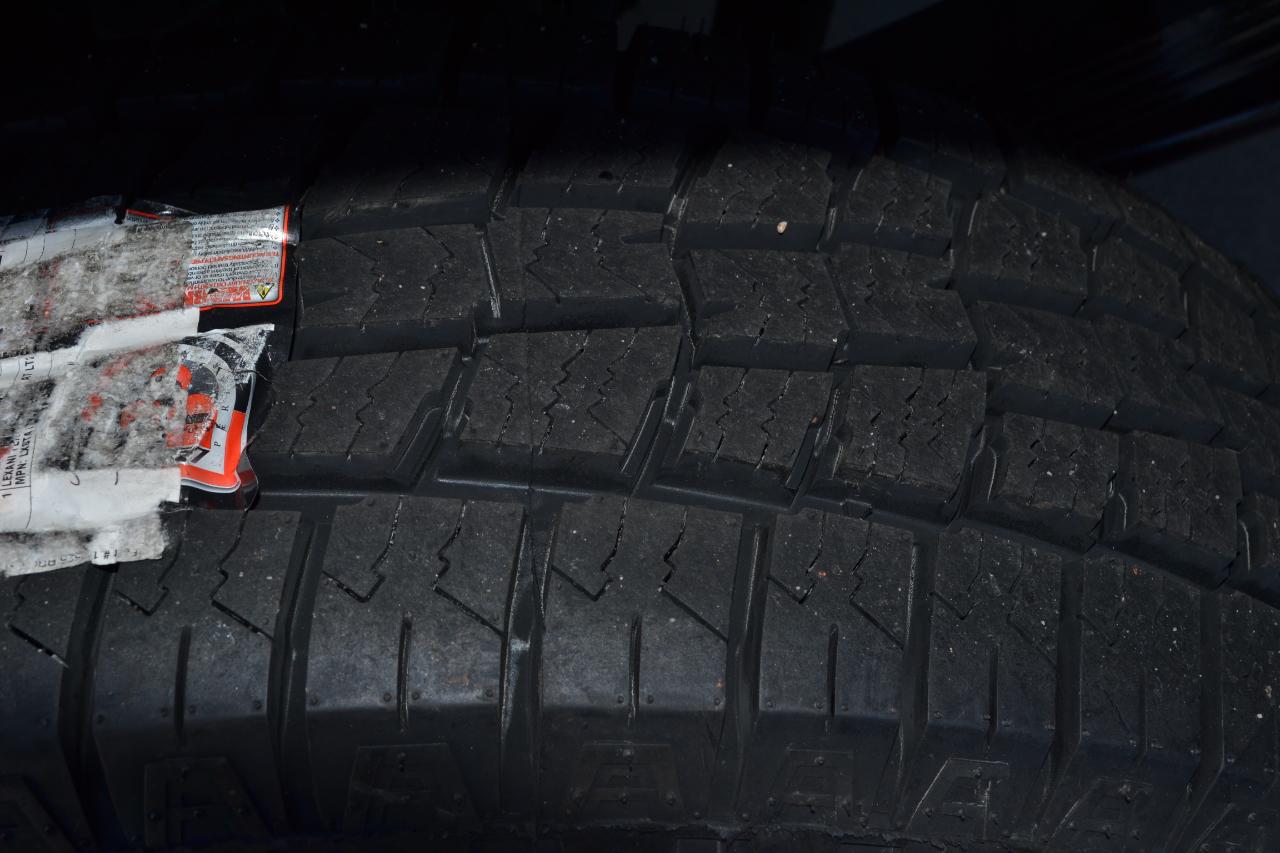 Chevrolet Silverado 2500HD Custom Crew Cab Long Box 4WD 2024