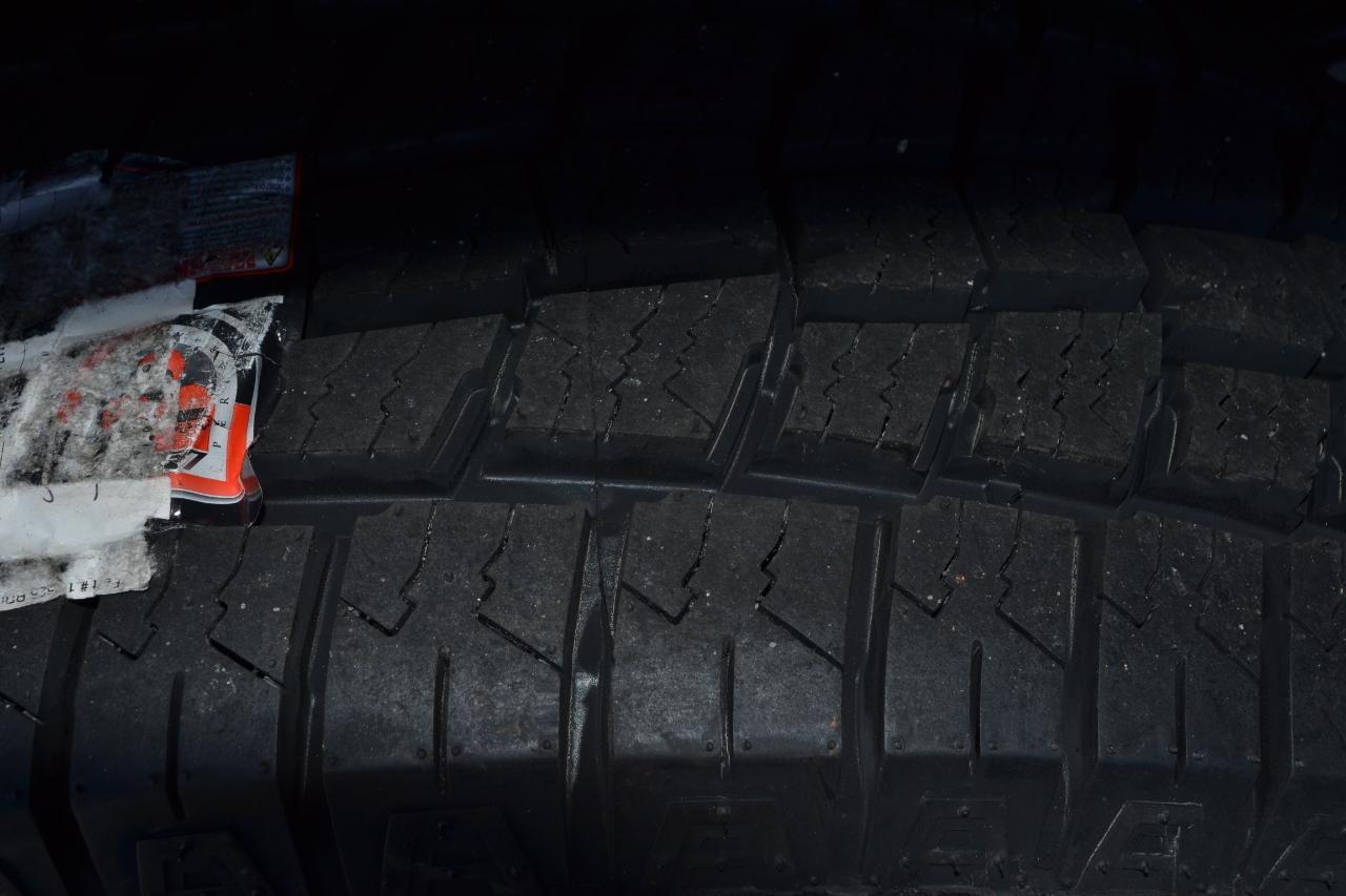 Chevrolet Silverado 2500HD Custom Crew Cab Long Box 4WD 2024