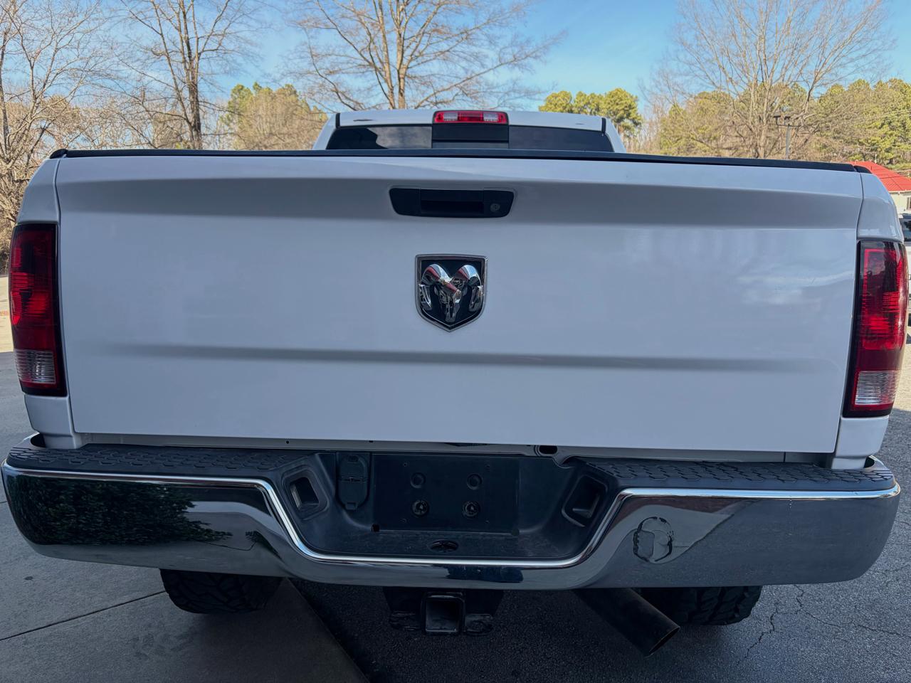 RAM 3500 SLT Mega Cab 4WD 2015