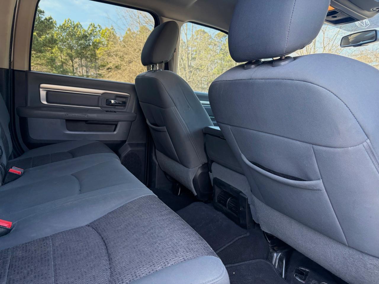 RAM 3500 SLT Mega Cab 4WD 2015