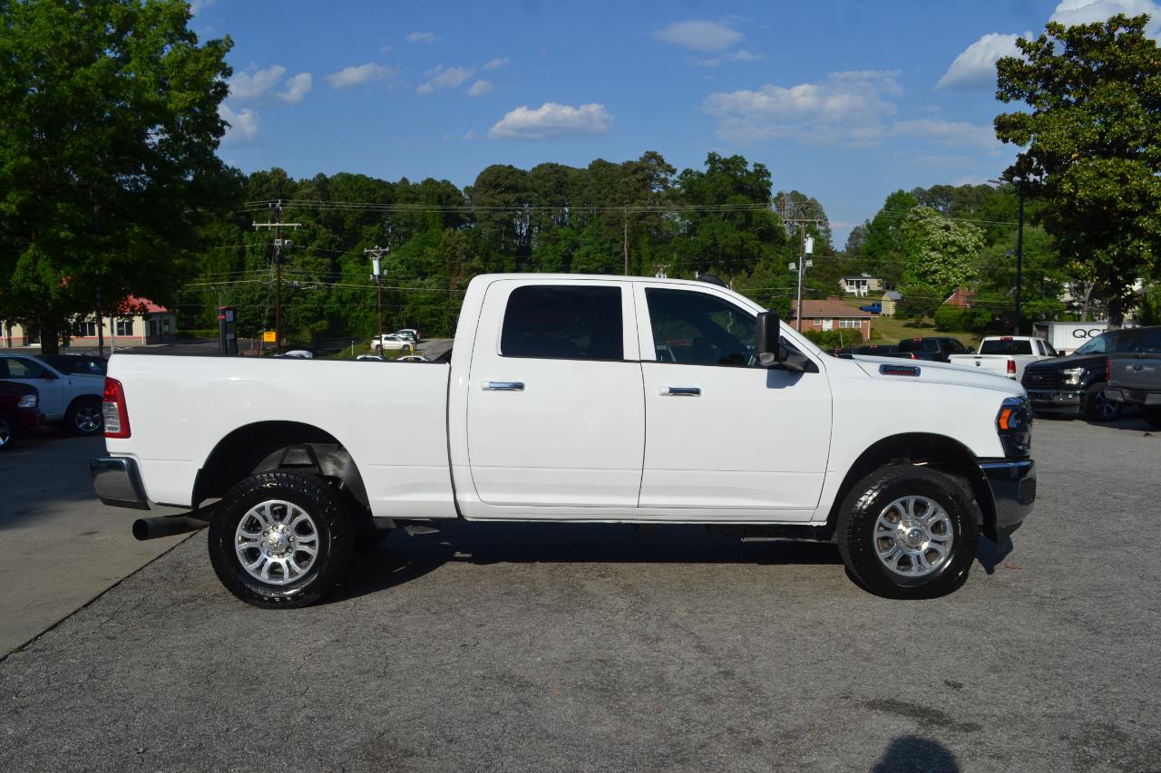 RAM 2500 Tradesman Crew Cab SWB 4WD 2021