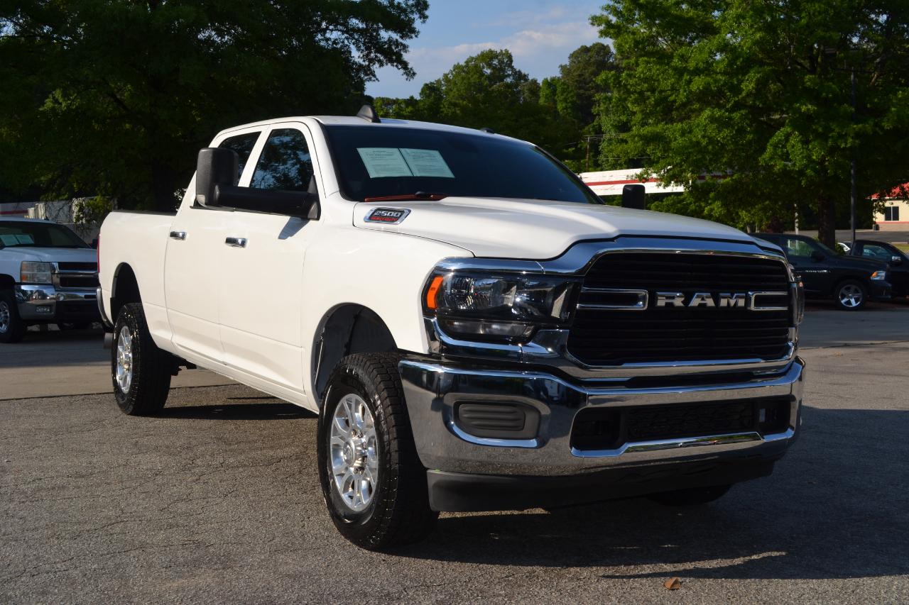RAM 2500 Tradesman Crew Cab SWB 4WD 2021