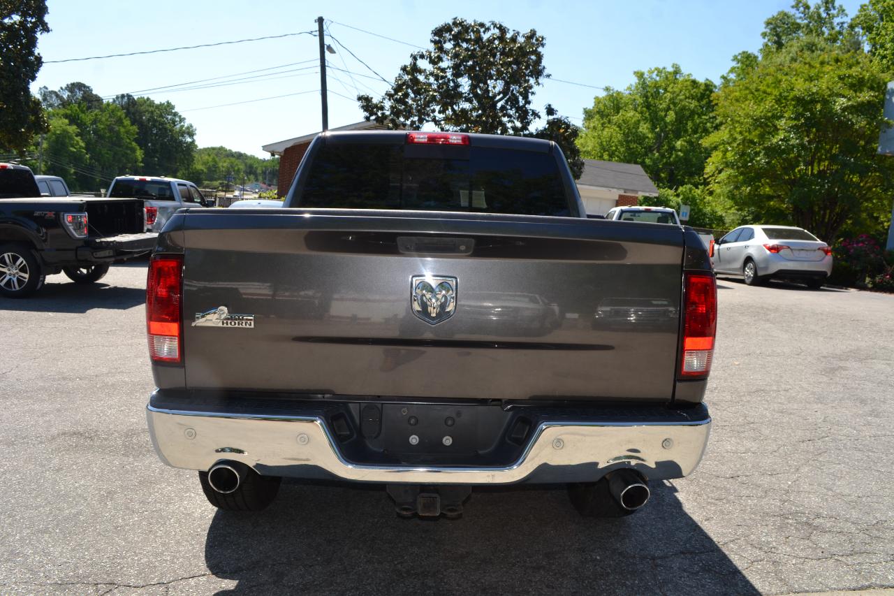 RAM 1500 SLT Crew Cab SWB 2WD 2017