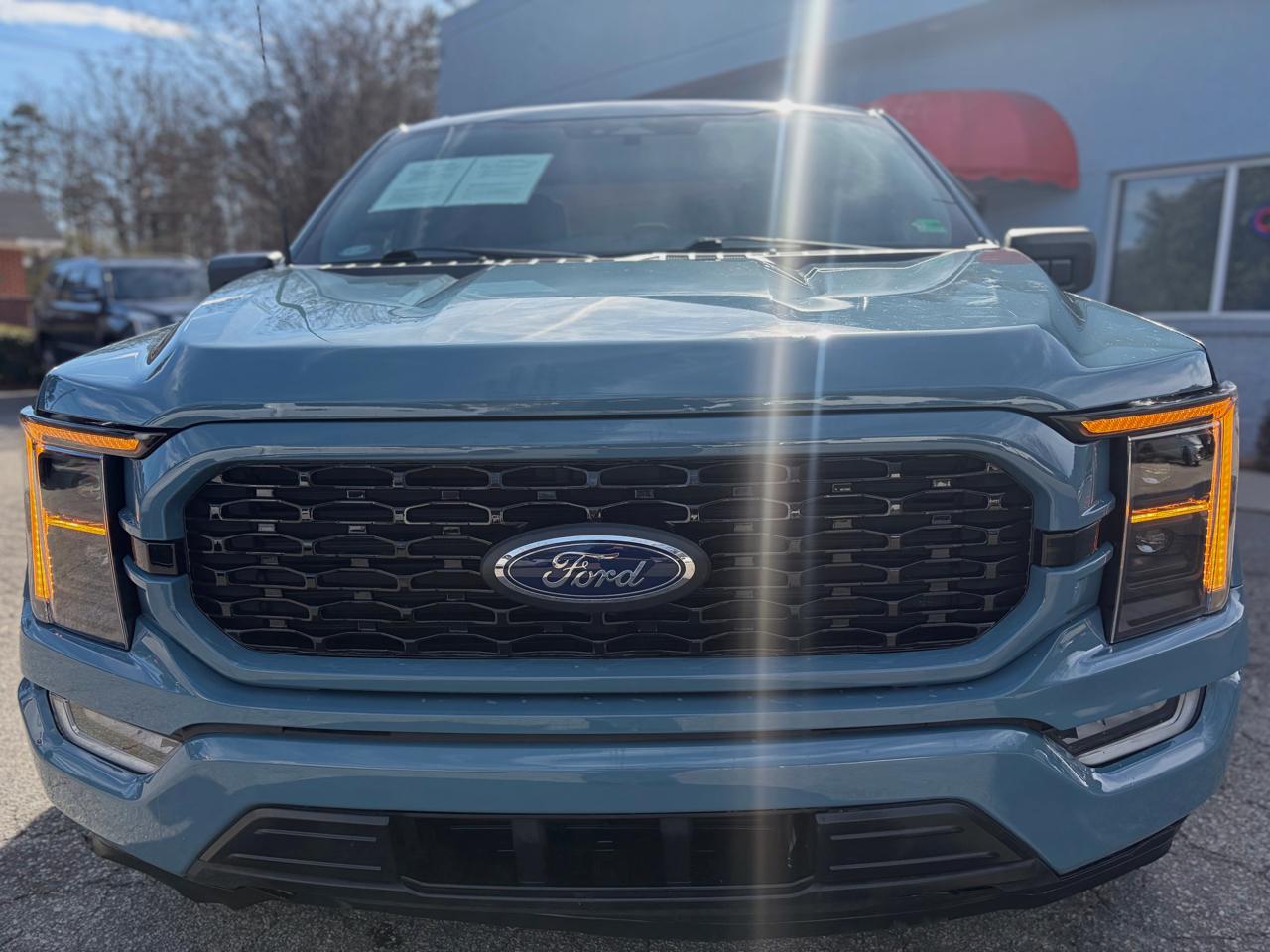 Ford F-150 XL SuperCrew 5.5-ft. Bed 2WD 2023