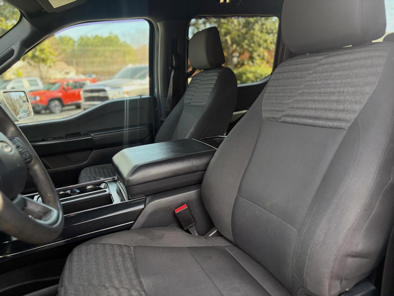 Ford F-150 XL SuperCrew 5.5-ft. Bed 2WD 2023