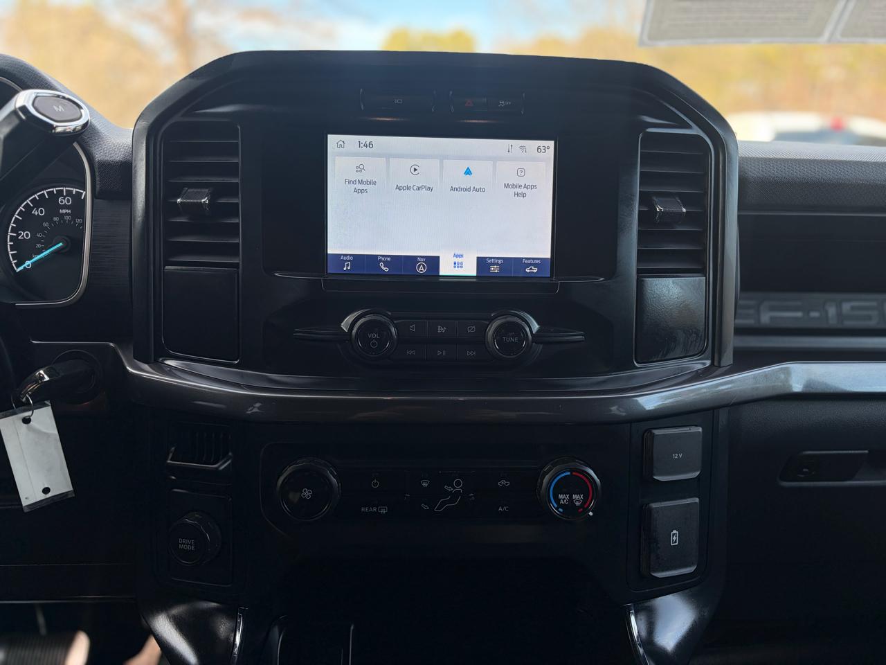 Ford F-150 XL SuperCrew 5.5-ft. Bed 2WD 2023