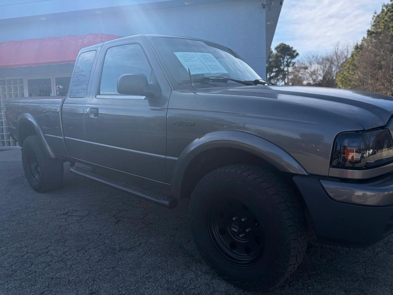 2005 Ford Ranger XLT SuperCab 4-Door 4WD