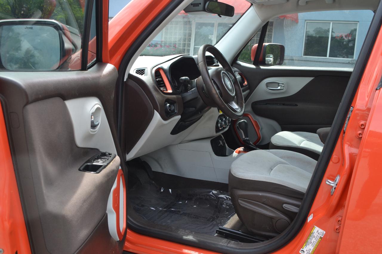 Jeep Renegade Latitude FWD 2015