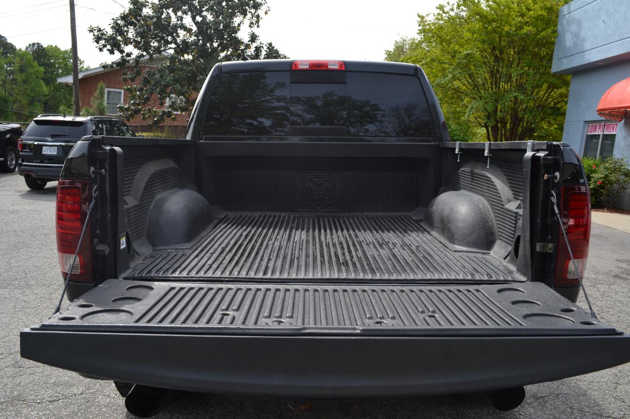 RAM 1500 Sport Crew Cab SWB 2WD 2016