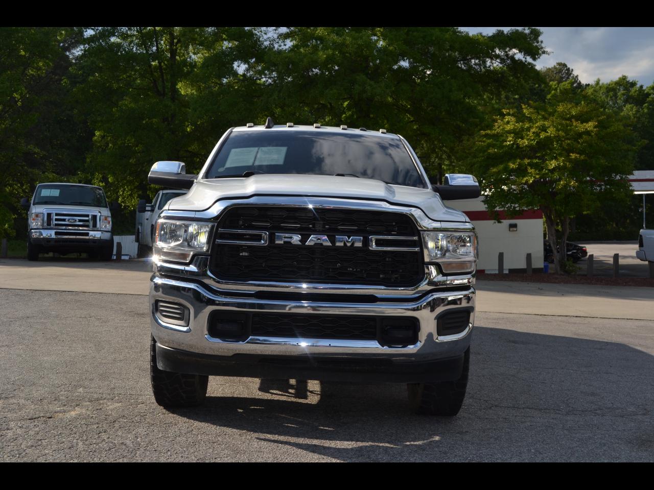 RAM 2500 Tradesman Crew Cab SWB 4WD 2022