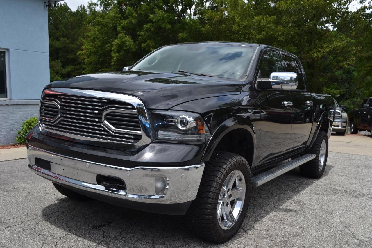 RAM 1500 Laramie Crew Cab SWB 4WD 2016