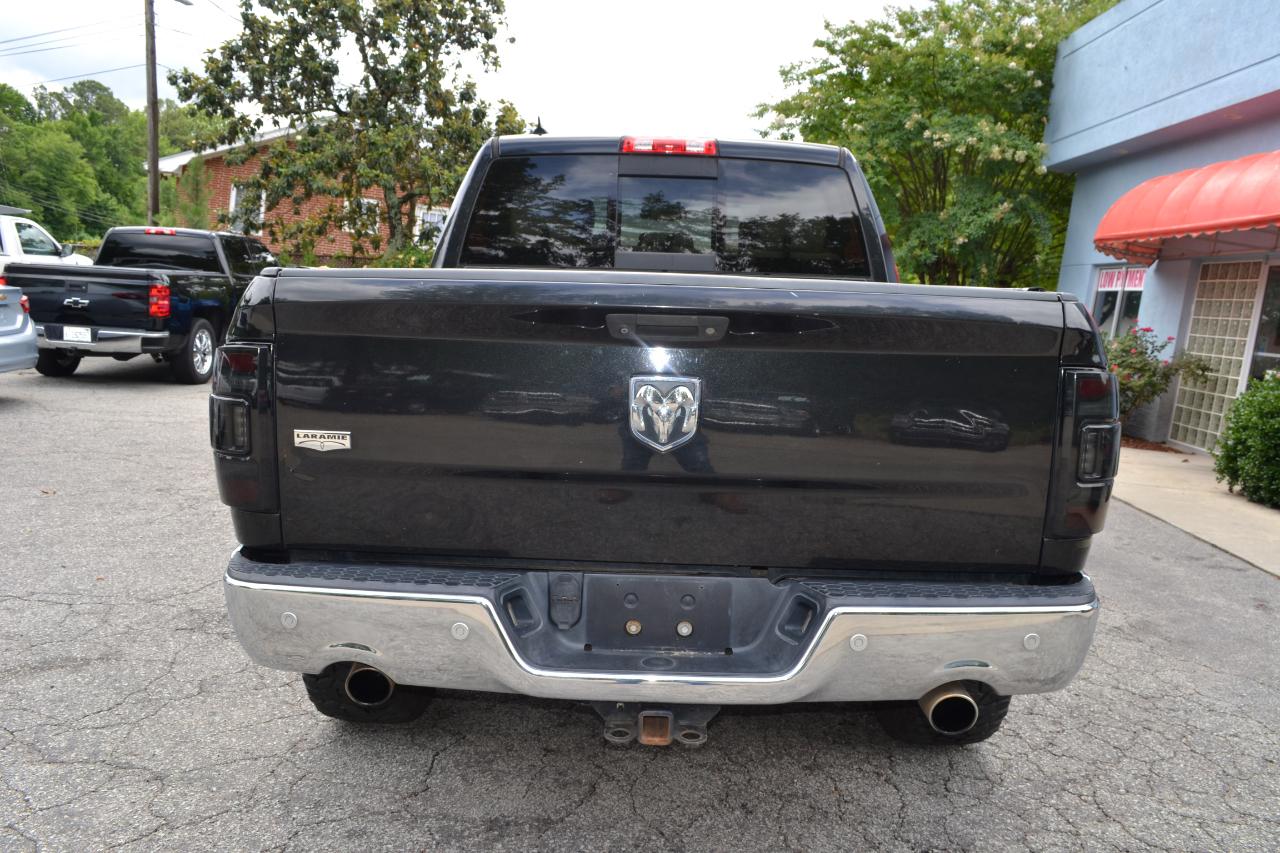 RAM 1500 Laramie Crew Cab SWB 4WD 2016