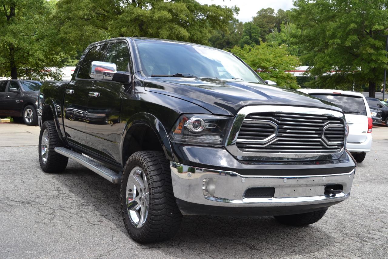 RAM 1500 Laramie Crew Cab SWB 4WD 2016