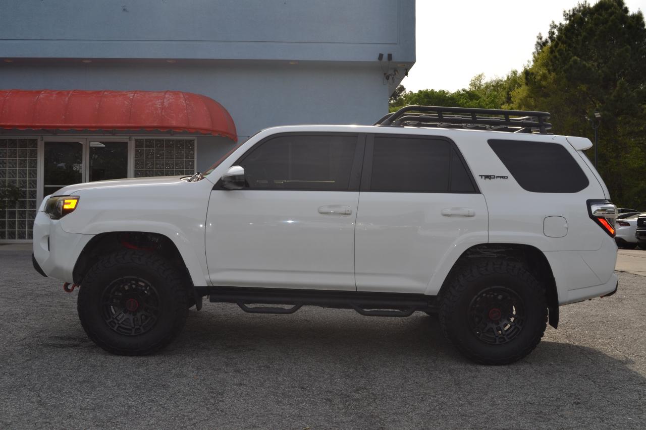 Toyota 4Runner SR5 4WD 2019