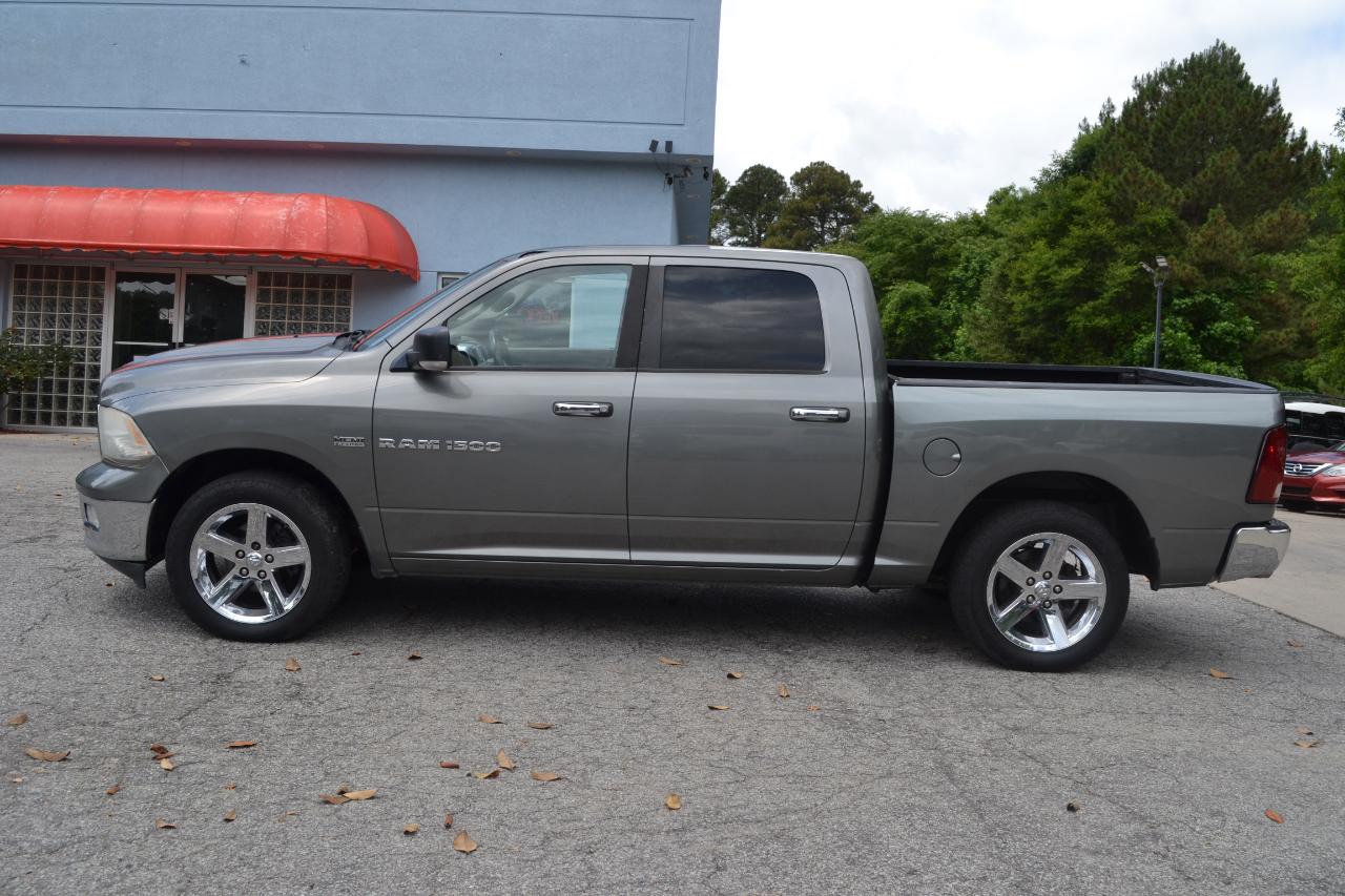 Dodge 1500 Sport Crew Cab 4WD 2011