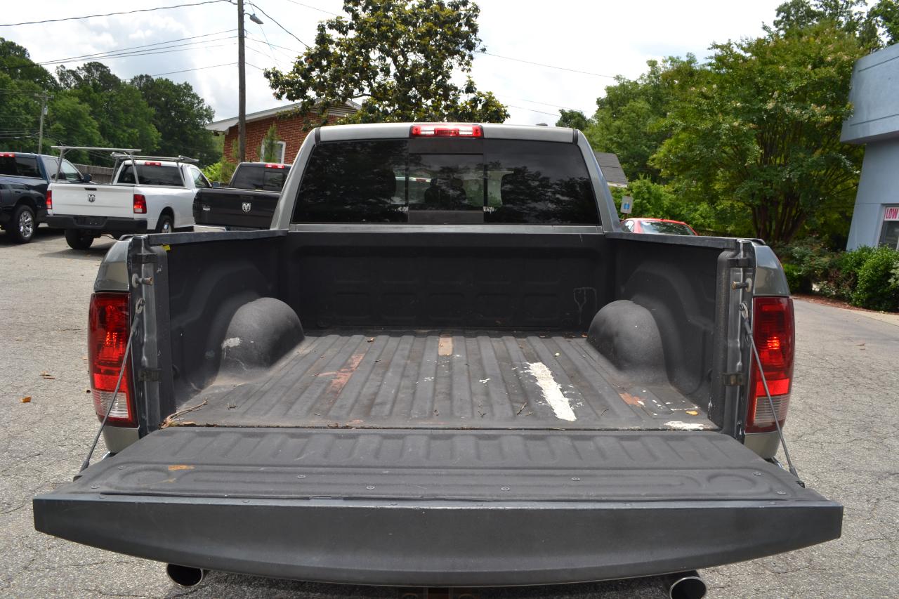 Dodge 1500 Sport Crew Cab 4WD 2011