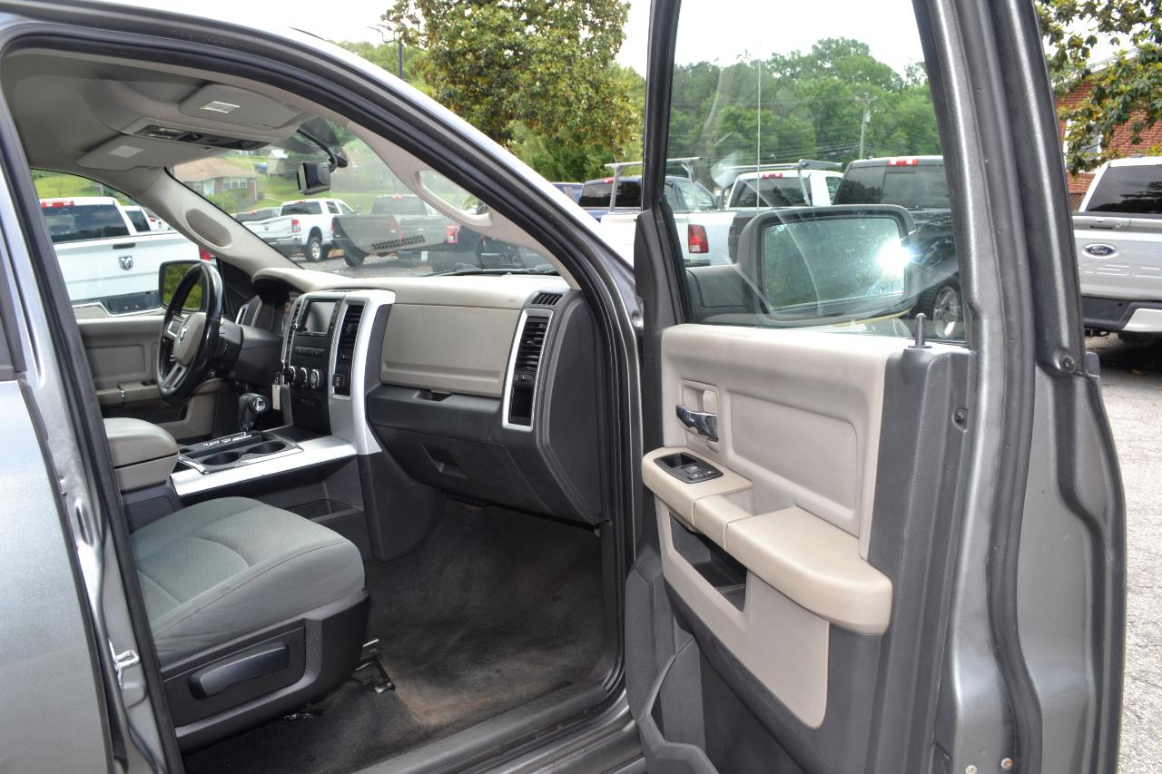 Dodge 1500 Sport Crew Cab 4WD 2011