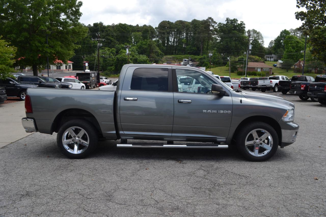 Dodge 1500 Sport Crew Cab 4WD 2011