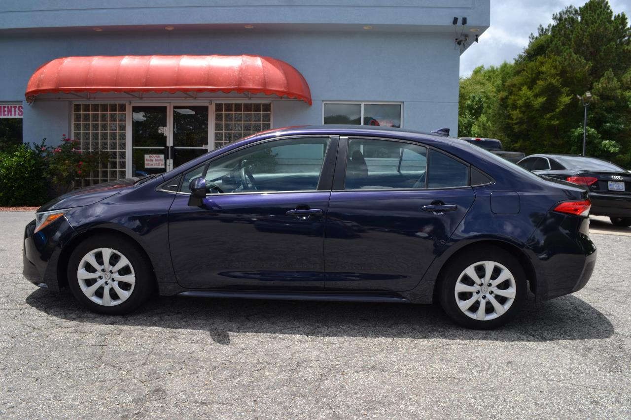 Toyota Corolla LE 2022