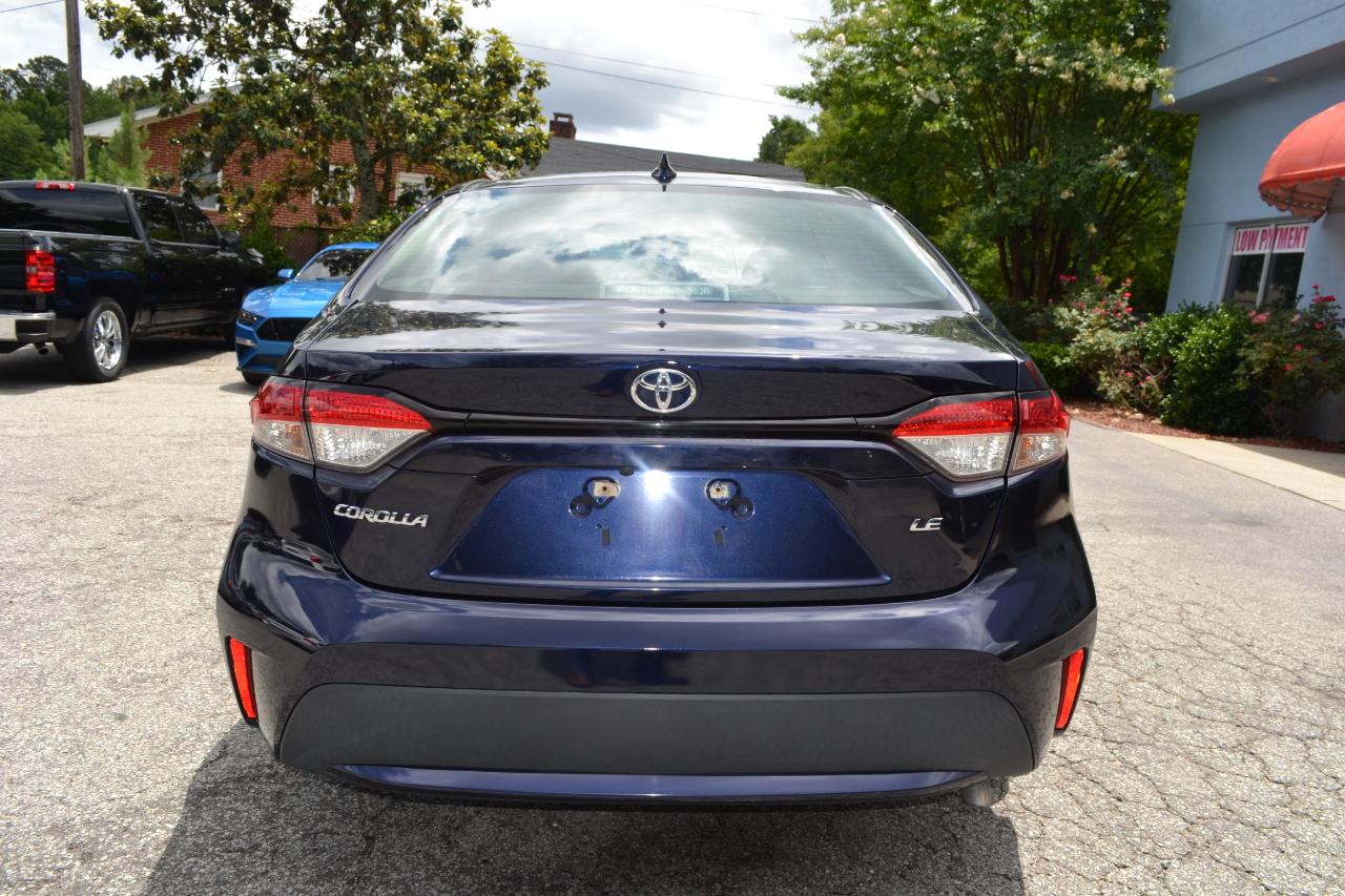 Toyota Corolla LE 2022