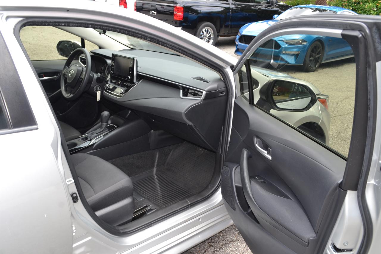 Toyota Corolla LE 2021