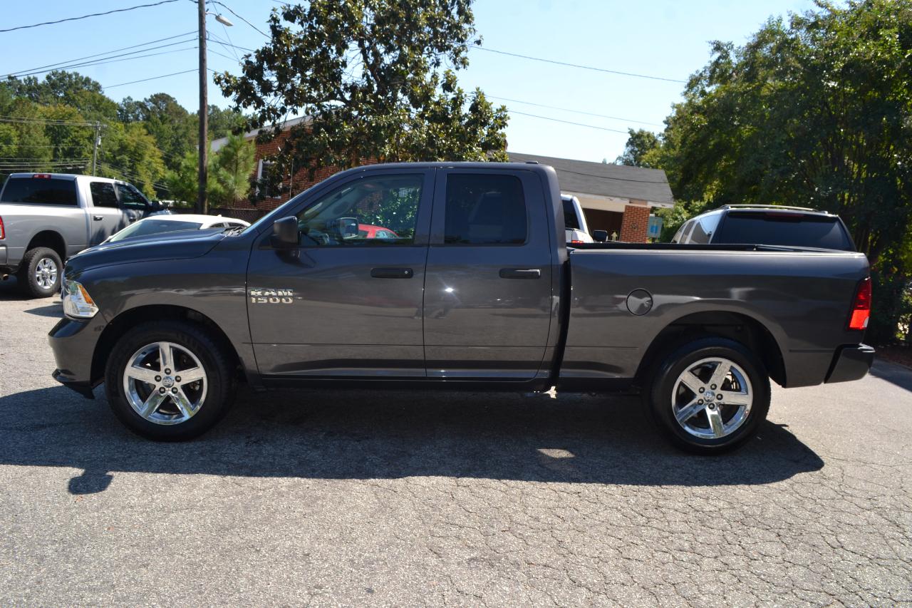 RAM 1500 Tradesman Quad Cab 2WD 2018