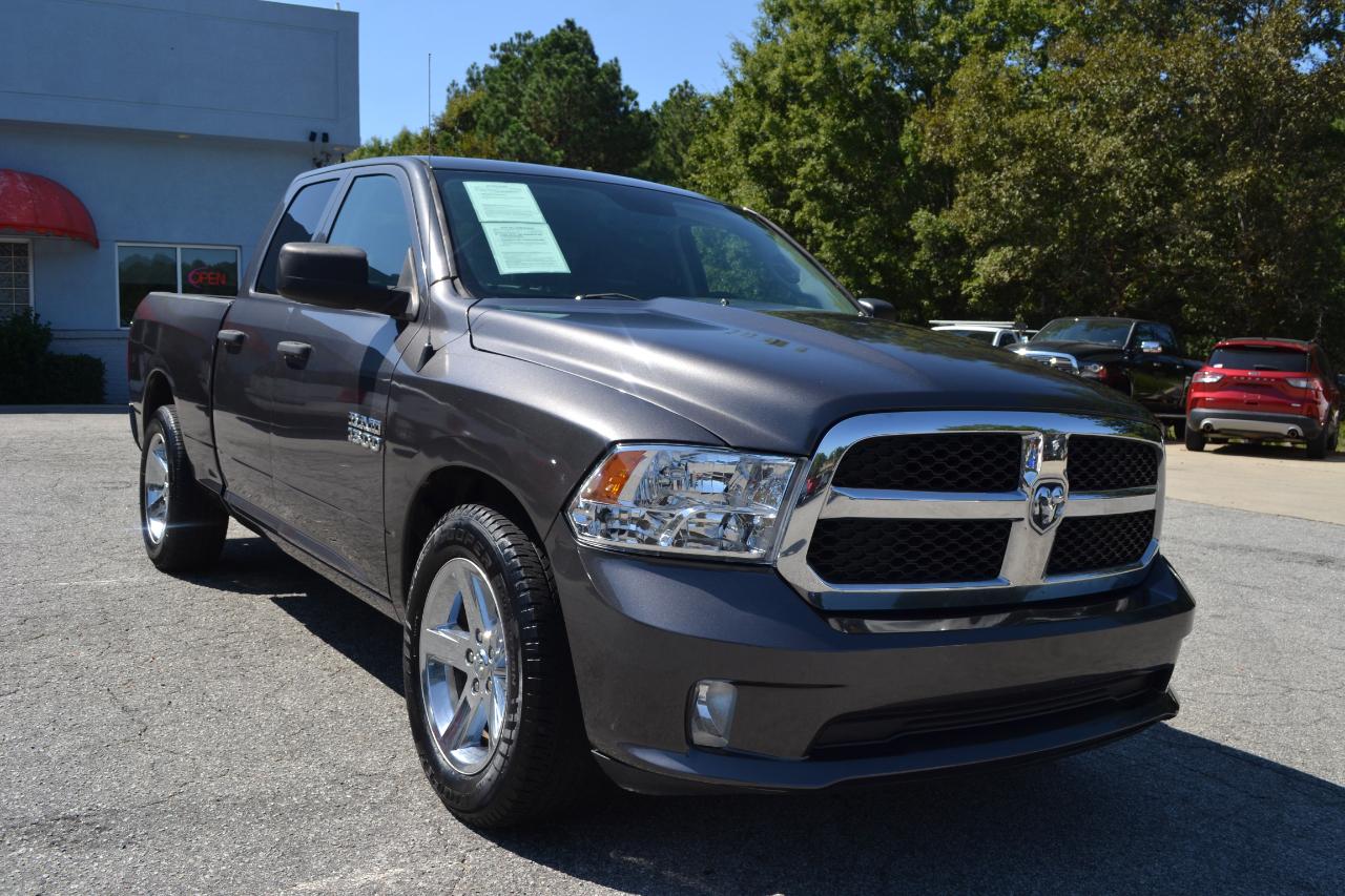 RAM 1500 Tradesman Quad Cab 2WD 2018