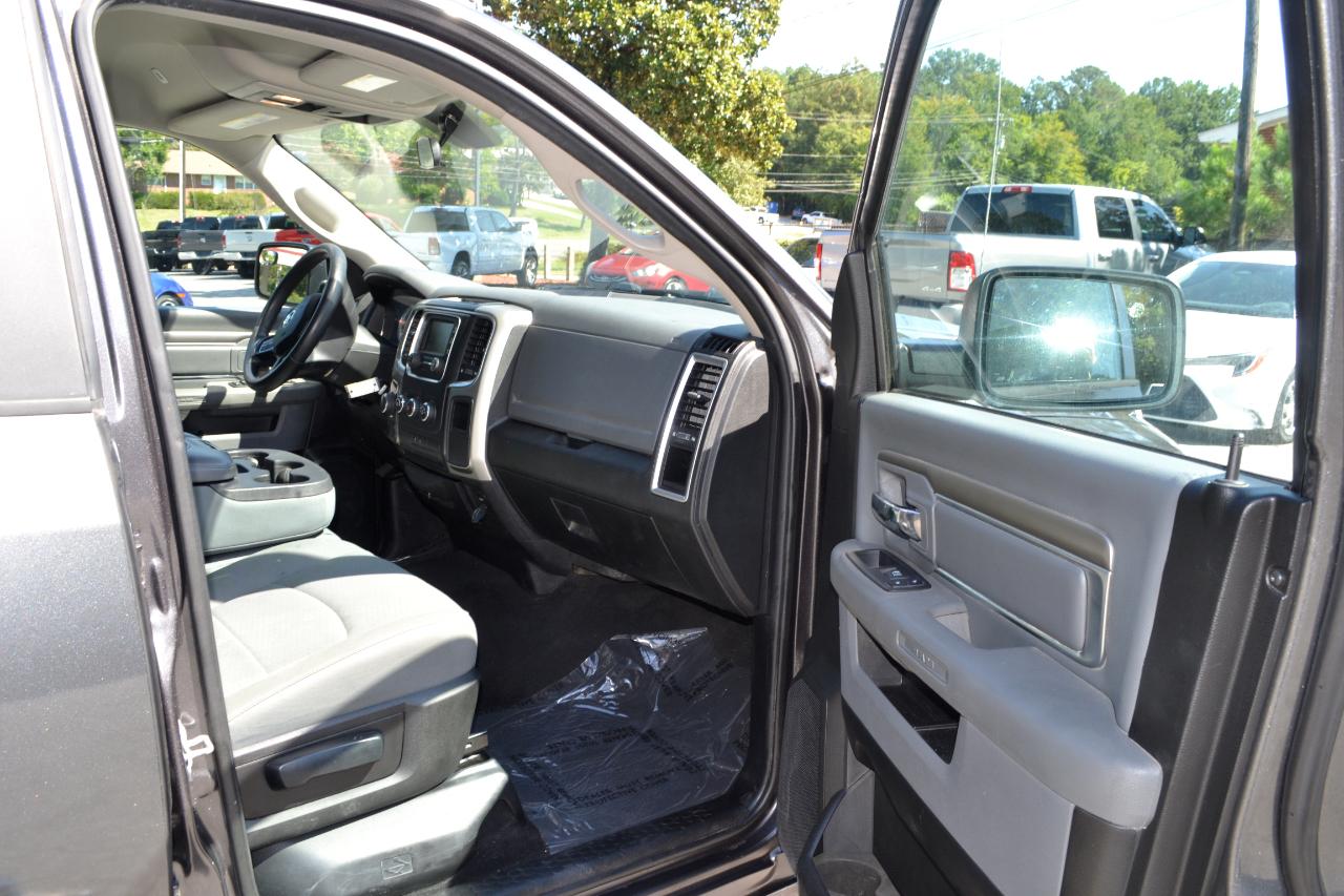 RAM 1500 Classic Tradesman Crew Cab LWB 4WD 2020