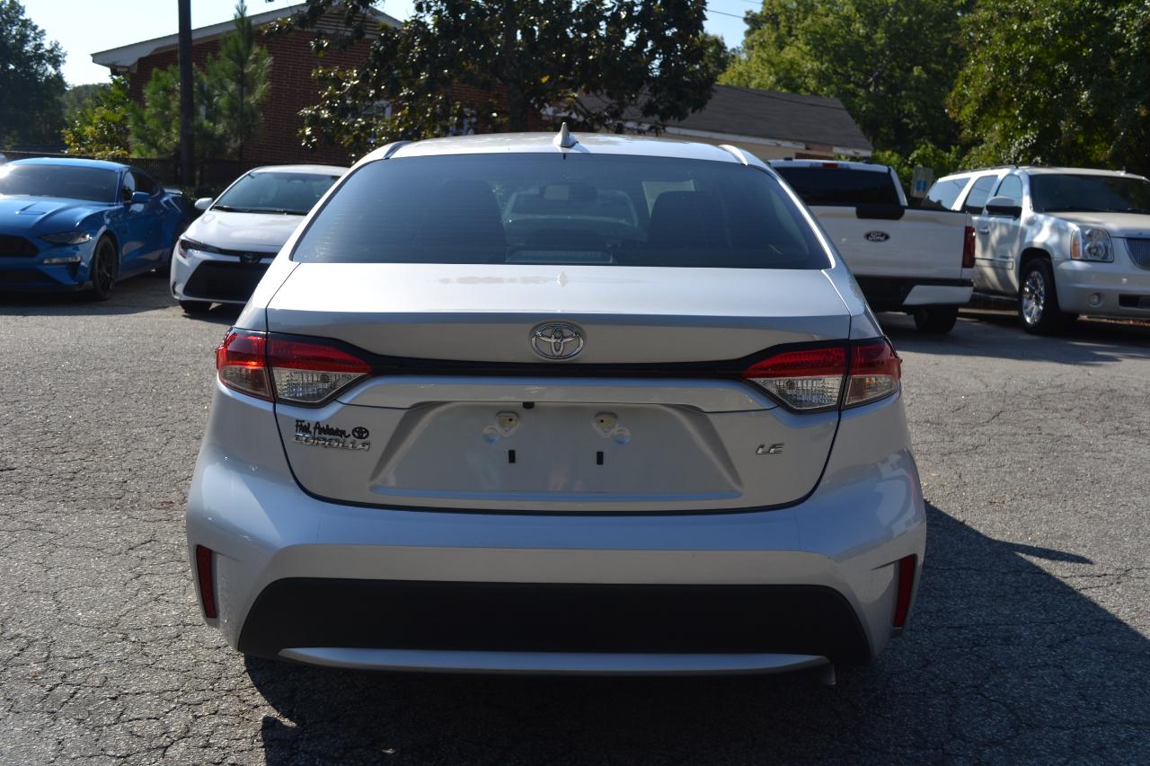 Toyota Corolla LE 2022