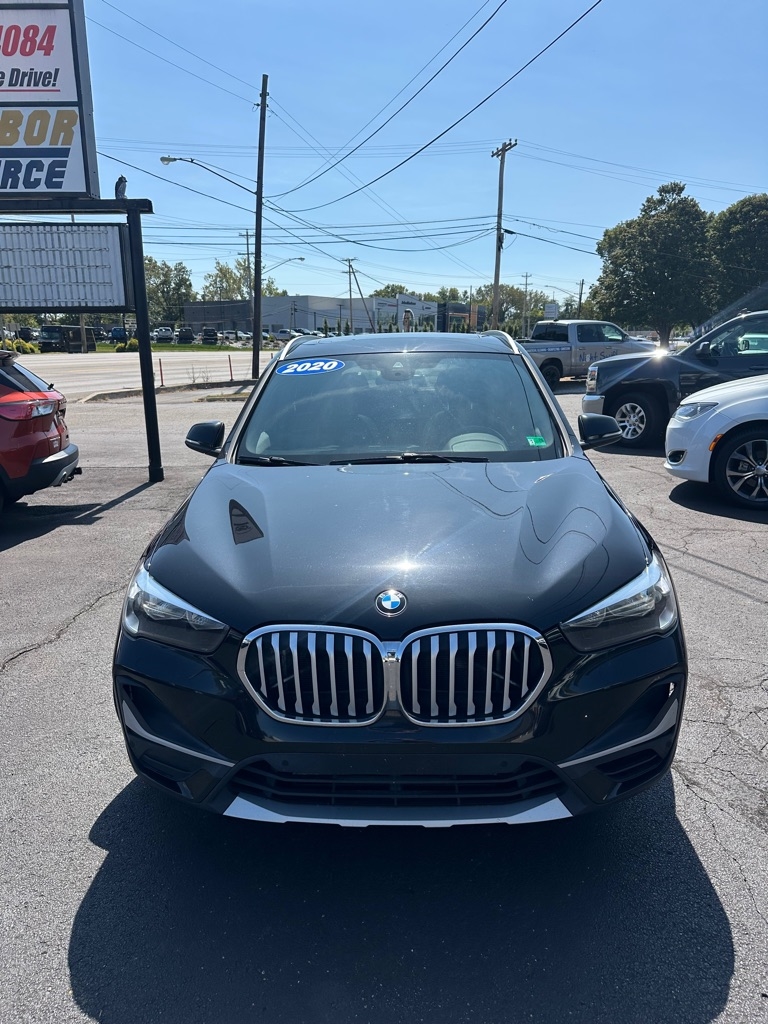 BMW X1  2020