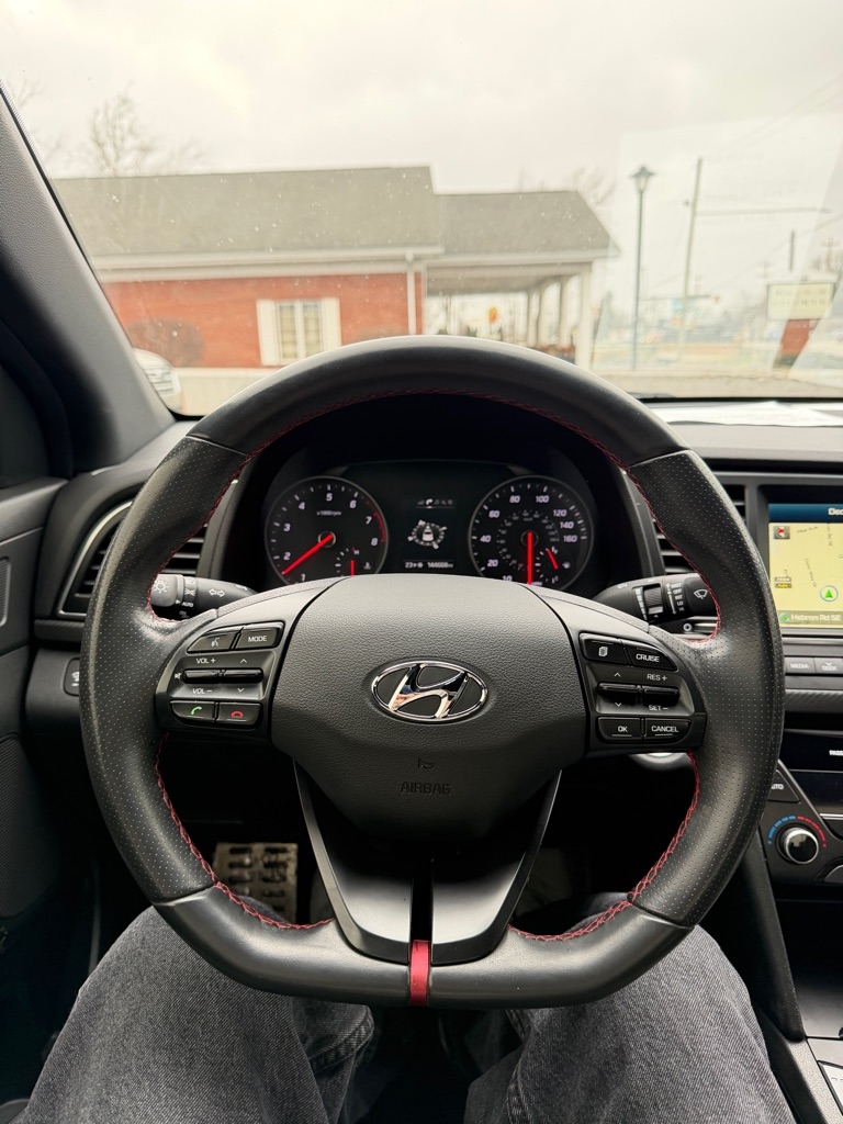 Hyundai Elantra  2018