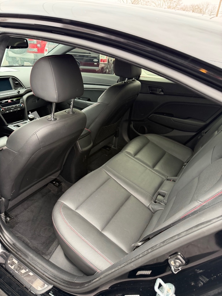 Hyundai Elantra  2018